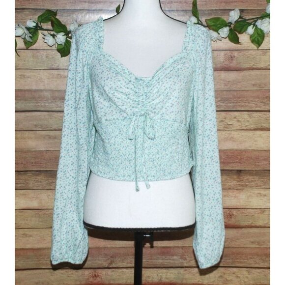 NWT Arizona Ladies Green Floral Crop Blouse Size XXL Smocked Cottage Milk Made - Picture 1 of 11